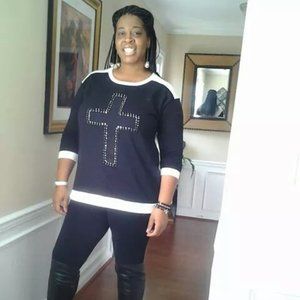 Meet your Posher, Desiree`